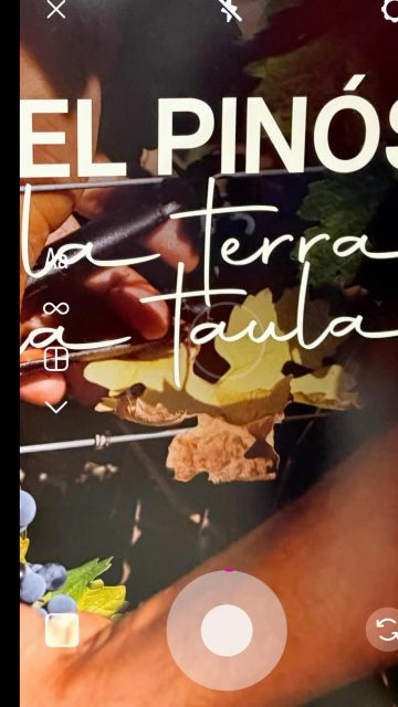 Este fin de semana, Pinoso ha vuelto a demostrar que nuestra gastronomía es mucho más que sabores: es tradición, producto, identidad y pasión por nuestra tierra.

Nuestra presencia en Alicante Gastronómica ha sido una magnífica oportunidad para compartir con miles de visitantes la riqueza gastronómica de Pinoso, poner en valor nuestros productos y mostrar todo aquello que hace única nuestra cocina.

🥘 De nuestros platos más tradicionales a la creatividad de nuestros profesionales.
🍷 De nuestros vinos a los productos de nuestra tierra.
❤️ Y, sobre todo, la pasión y el orgullo de un pueblo que sabe que la gastronomía forma parte de su esencia.

Gracias a todas las personas, profesionales, empresas y colectivos que han hecho posible esta presencia y a quienes se han acercado a descubrir y disfrutar de Pinoso, su gastronomía y su manera de entender la cocina.

Porque cuando Pinoso sale a la calle, nuestra gastronomía habla por nosotros.

🌟 Pinoso, sabor que deja huella.

#Pinoso #AlicanteGastronómica #GastronomíaDePinoso #SaborAPinoso #ProductoLocal Gastronomía TurismoGastronómico AlicanteGastronómica2026