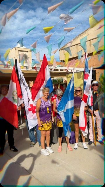 🇪🇸🇳🇱🇲🇦🇬🇧 ​Más de 10 países unidos. Música, color, gastronomía y culturas en un mismo lugar Así han sido las II Jornadas Interculturales, un éxito rotundo de convivencia que ha llenado de vida el Jardín Monterrey. 

​😋🍫🍪 Gastronomía de Perú, India, Bélgica, Turquía, Marruecos... artesanía, trajes típicos y, lo más importante, vecinos de todas partes compartiendo un mismo hogar: nuestro municipio. 
​
​❤️🩵🧡 Diferentes asociaciones, colectivos y vecinos que lo han hecho posible! Juntos, construyendo un Pinoso abierto, diverso y unido. 

​#pinoso #intercultural #convivencia #cultura #diversidad
